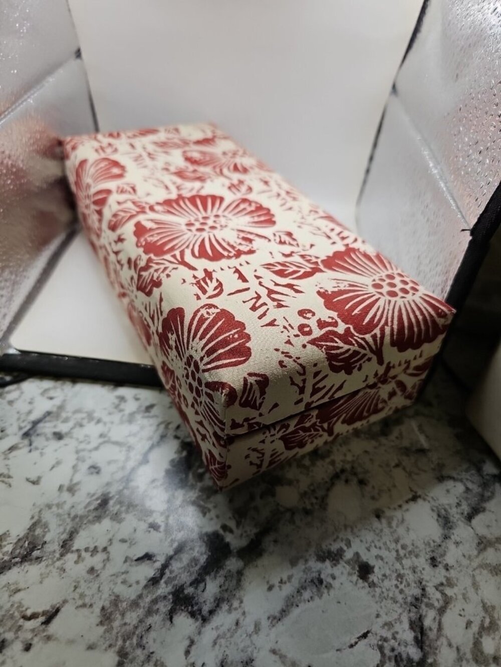 Fabric Box Lided Rectangle Red Cream Floral